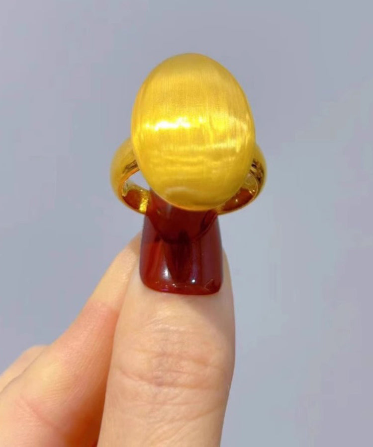 Modern Yellow 14k Gold Pigeo Egg Shaped Rings