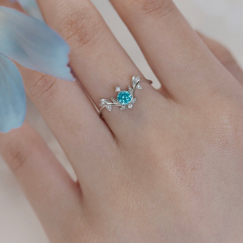 Dilara Tiara Ring
