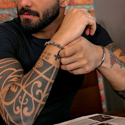 Gothic Linked Chain Skull Bracelet for