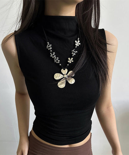Style Metal Flower Pendant Necklace