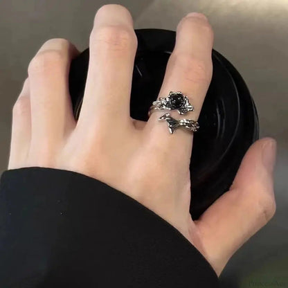 Silver Spine Gothic Glass Ring