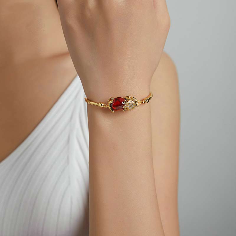 Fengshui Golden Red Agate Pixiu Wealth Luck Bracelet