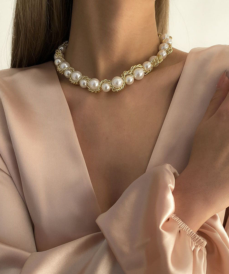 Gold Copper Alloy Pearl Gratuated Bead Necklace
