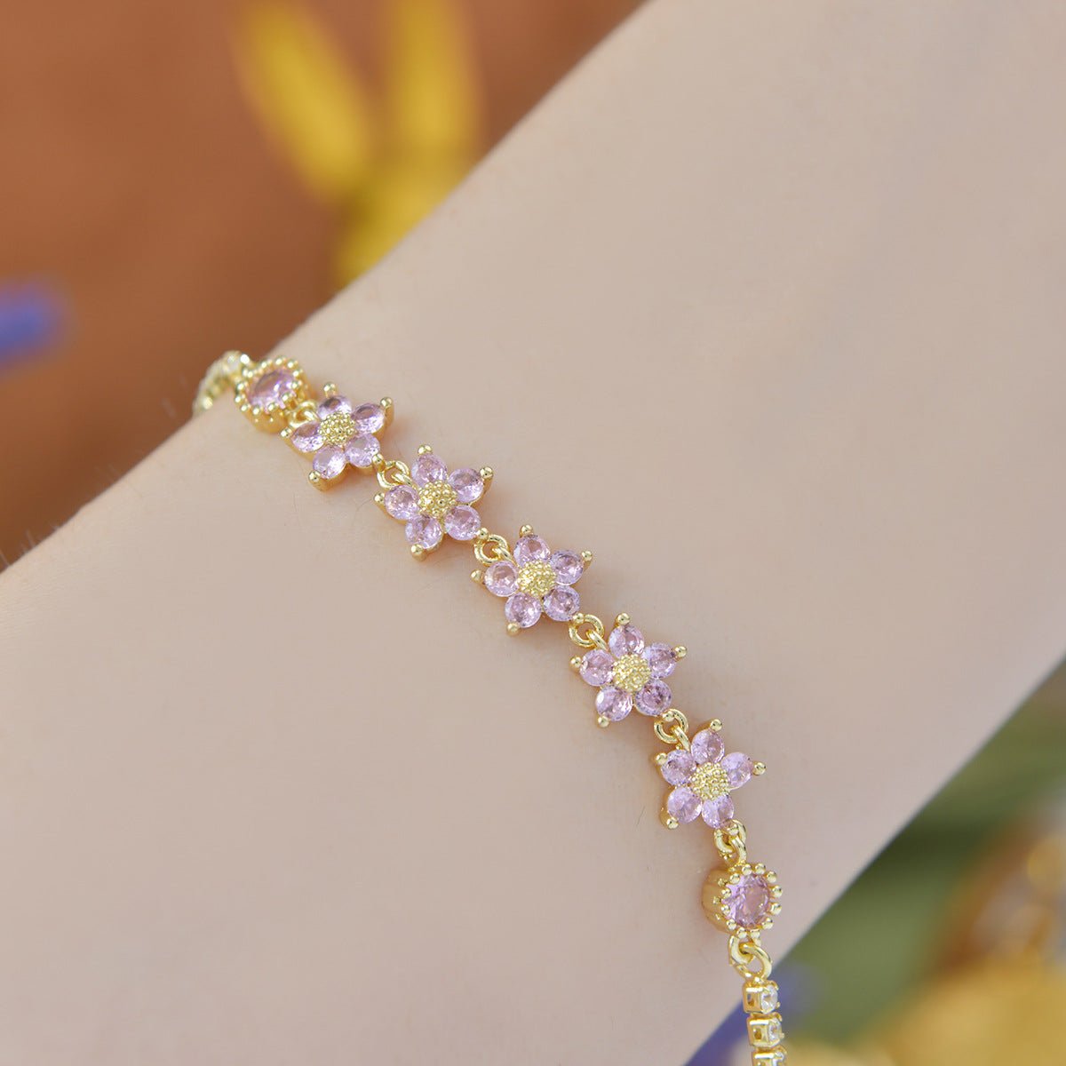 Elaria Bracelet in Pink