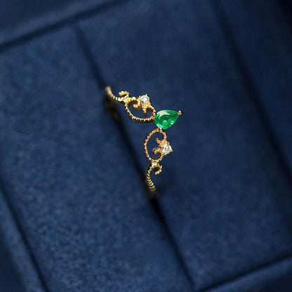 Emerald Flourish Ring