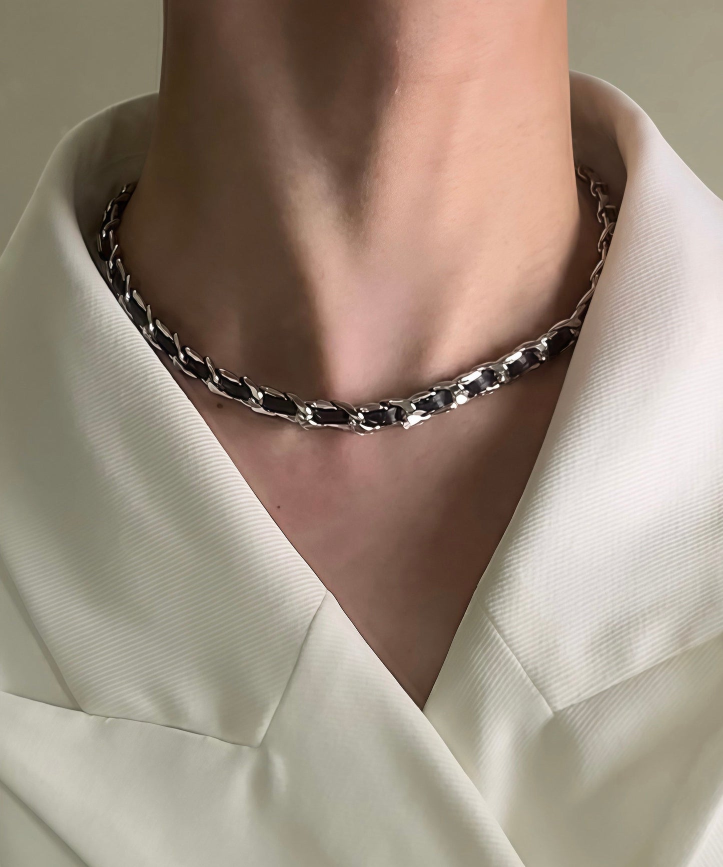 Black Leather Strap Adjustable Tungsten Steel Choker