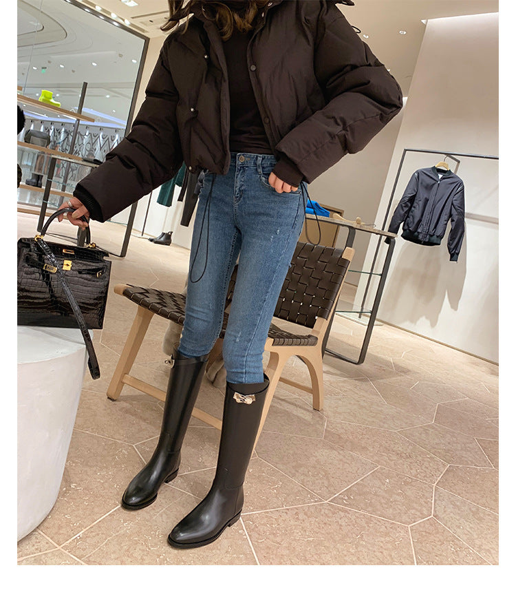 Head Metal Buckle Female Below the Boots