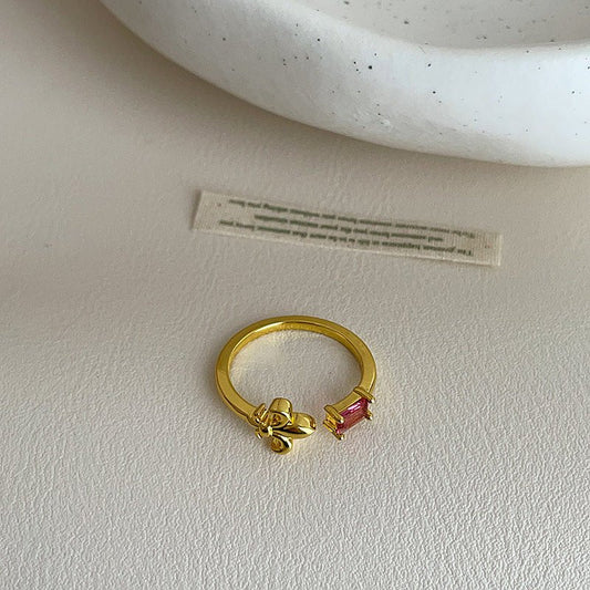 Florentine Fleur Ring