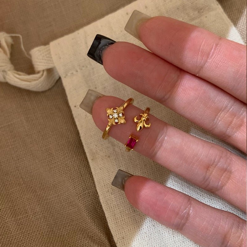 Florentine Fleur Ring