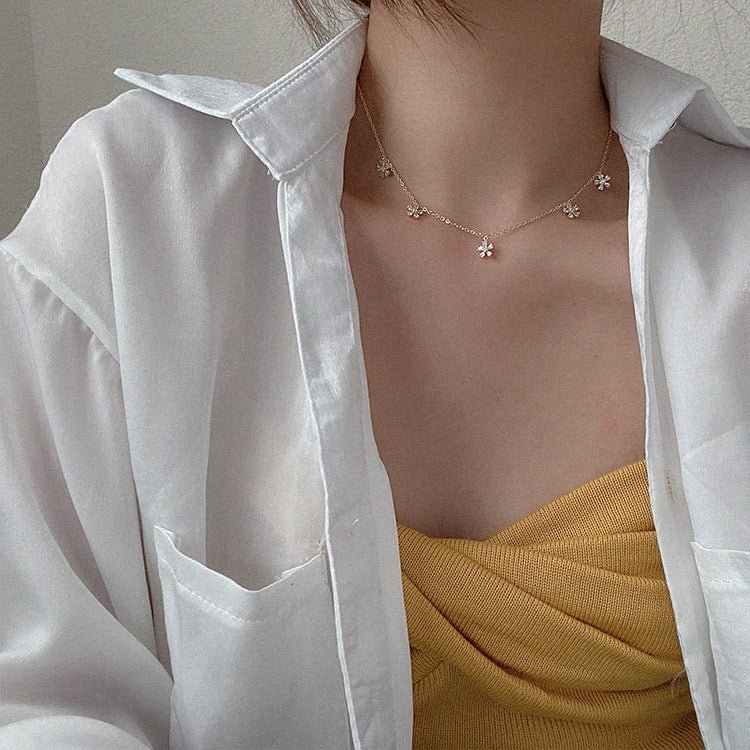 Winona Flower Choker Necklace