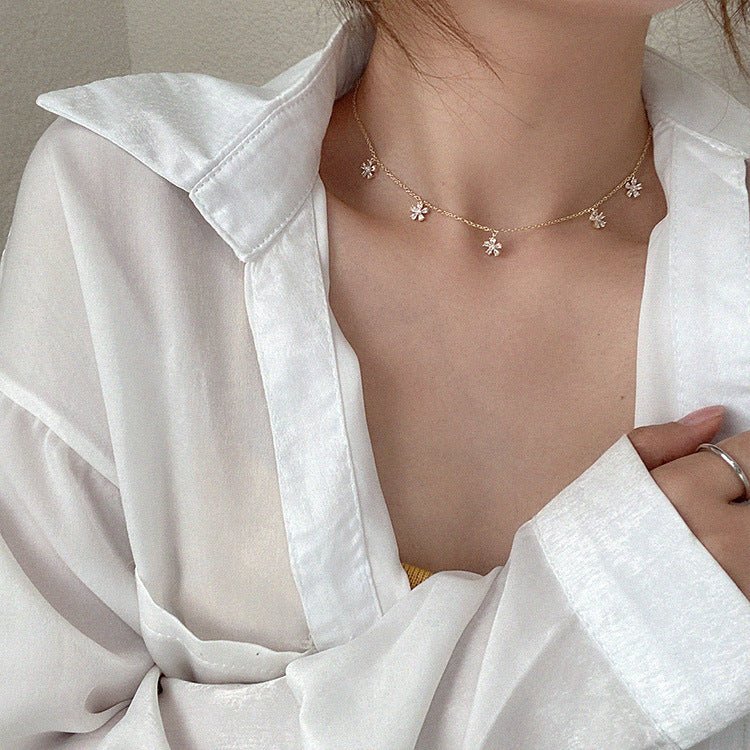 Winona Flower Choker Necklace
