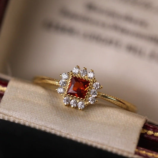 [sample ] Garnet Emberstone Ring