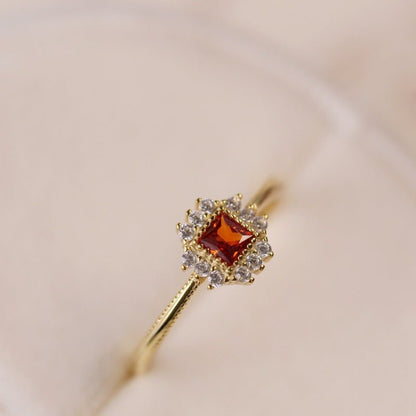 [sample ] Garnet Emberstone Ring