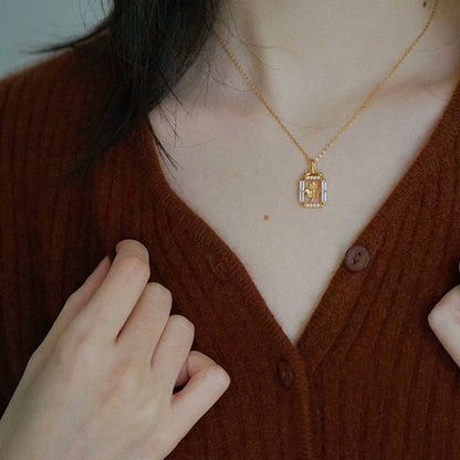 Gilded Maple Leaf Necklace