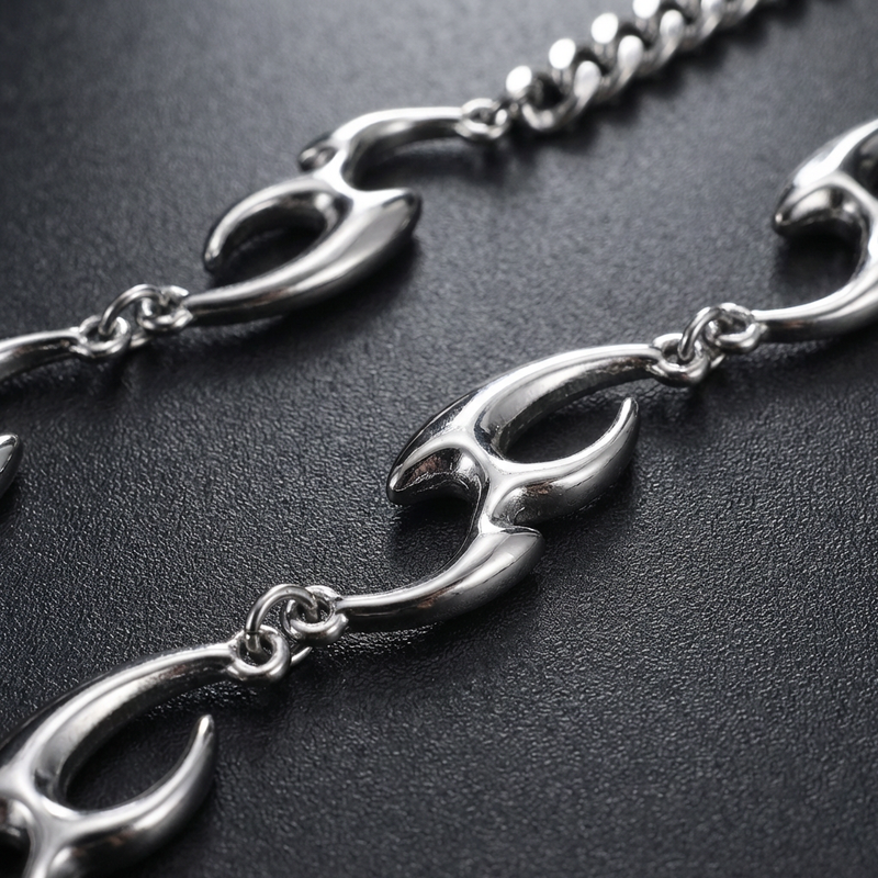 Lacerate Necklace