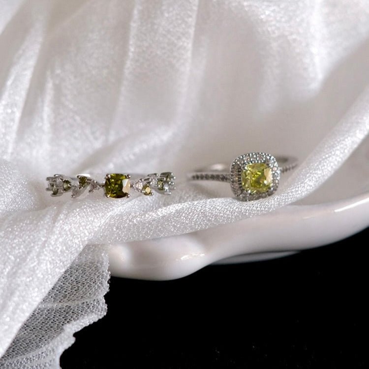 Clara Peridot Ring