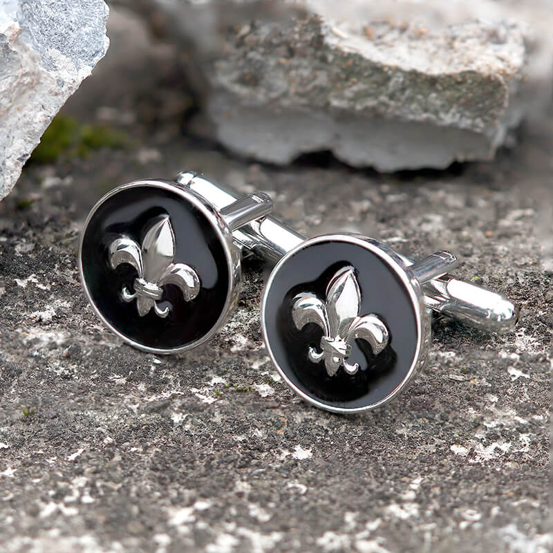 Iris Design Round Shaped Brass Cufflinks
