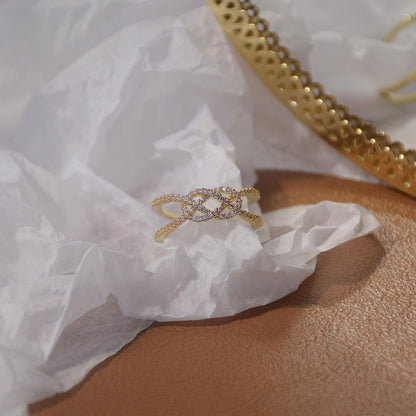[] Love Knot Ring (2 Styles)