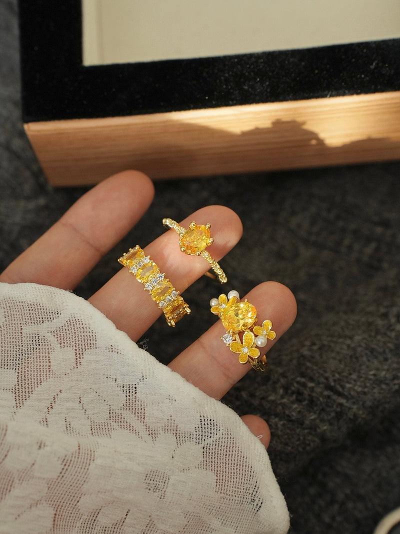 Marigold Citrine Ring