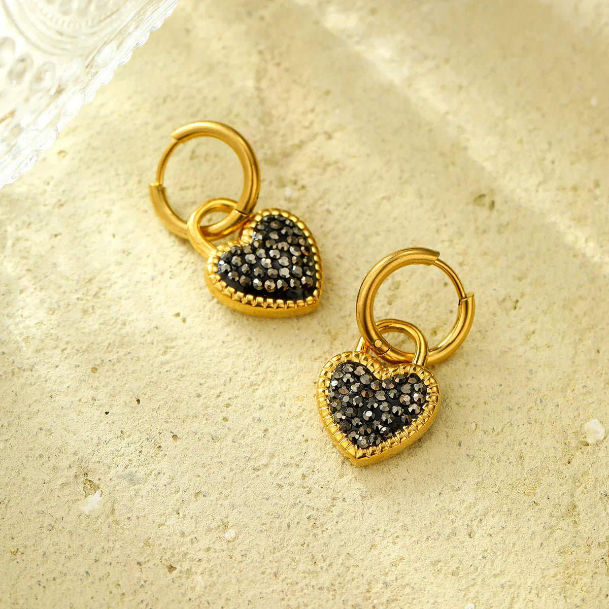 Briseyda Sparkling Heart Stud Earrings