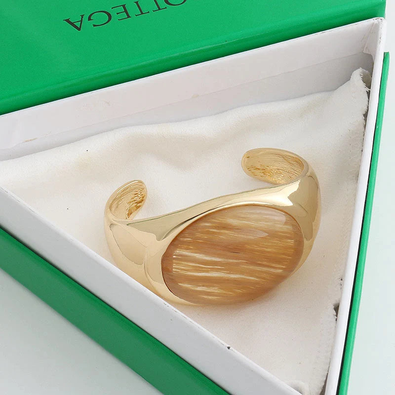 Oval Citrine Gold Ring