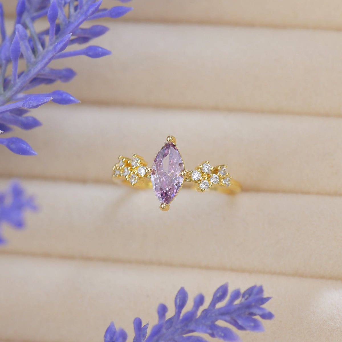 Muse of Veil Ring