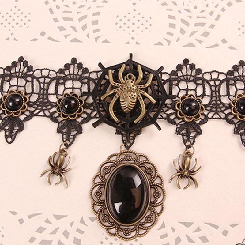 Retro Halloween Spider Lace Necklace