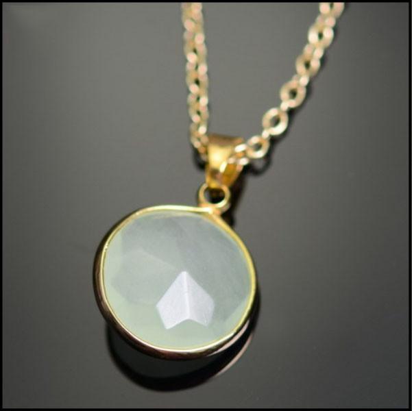 Round Gems Pendant Necklace
