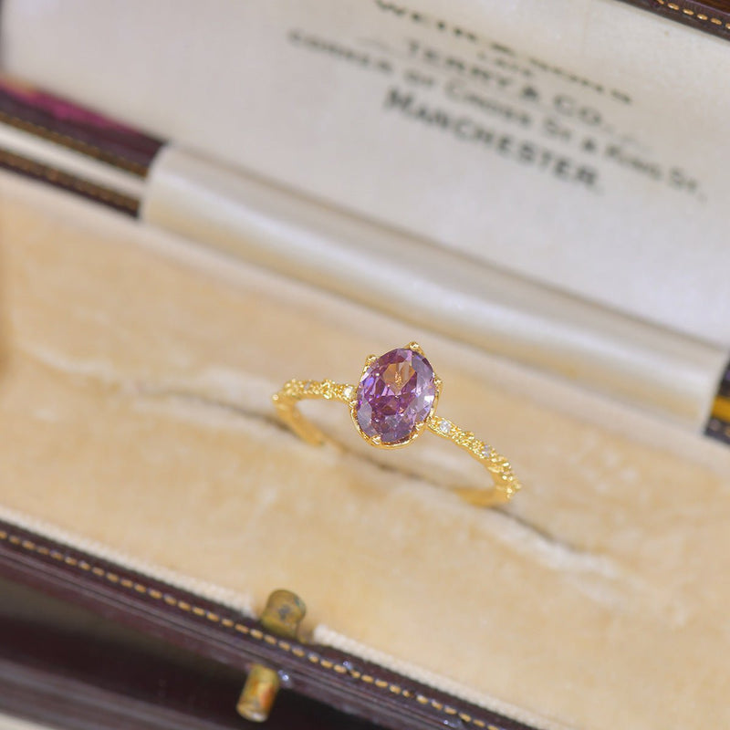 Oval Amethyst Ring