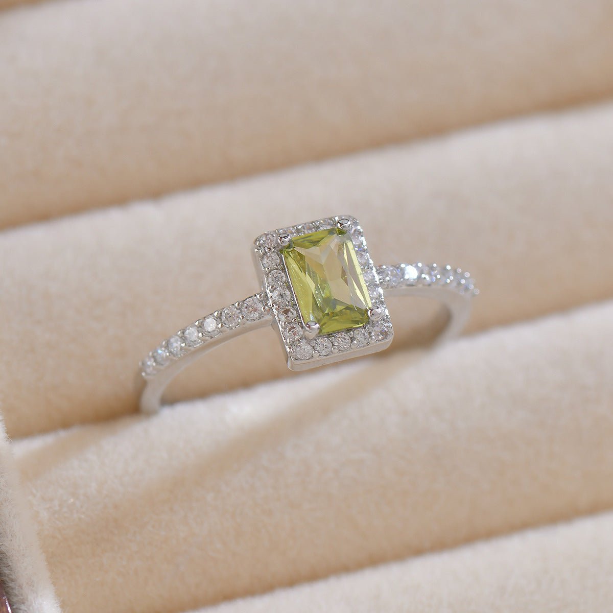 Edith Peridot Ring