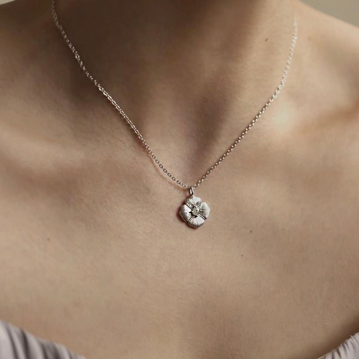 Primrose Necklace