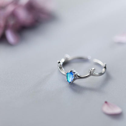 Blue Crystal Elk Silver Ring