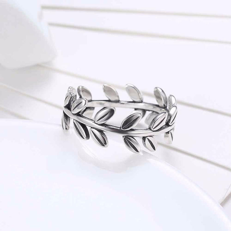 Laurel Wreath Sterling Silver Ring