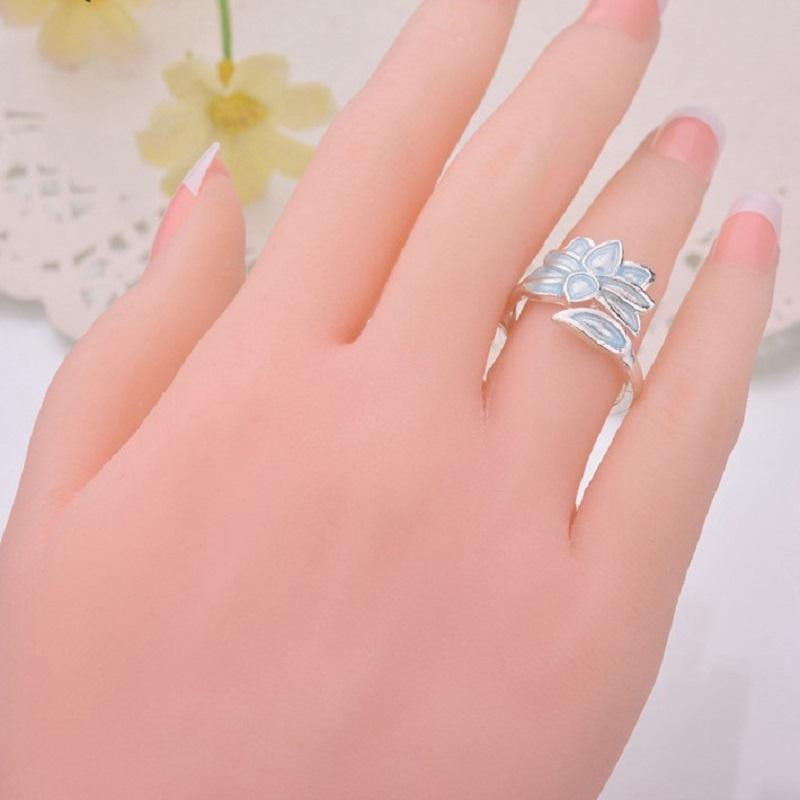Magical Glow in the Dark Lotus Ring