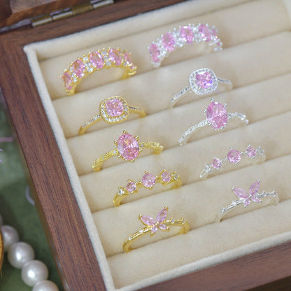 Rosaline Oval Ring in Gold