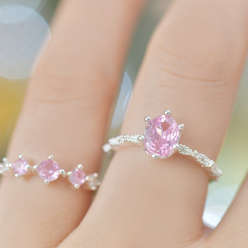 Rosaline Oval Ring in Silver