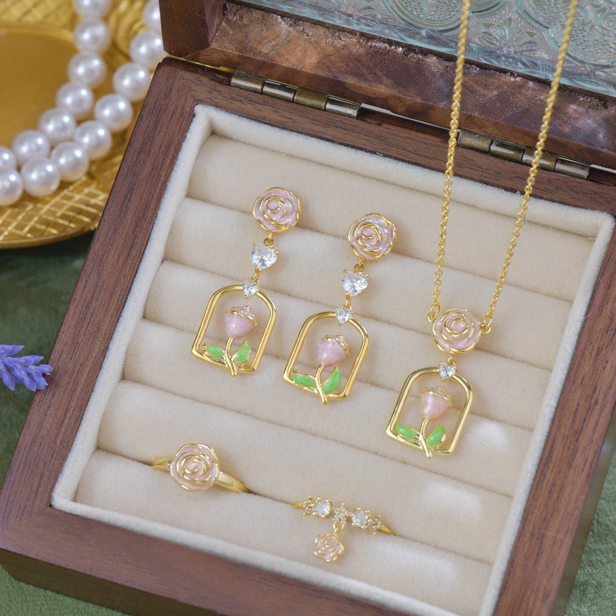 Rose Garden Necklace
