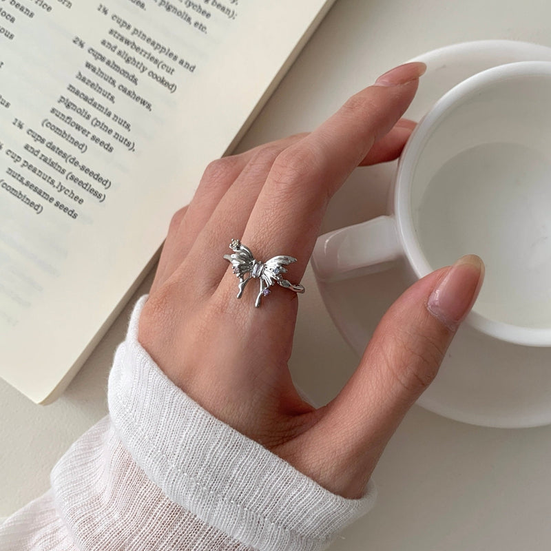[] Lana Silver Butterfly Ring