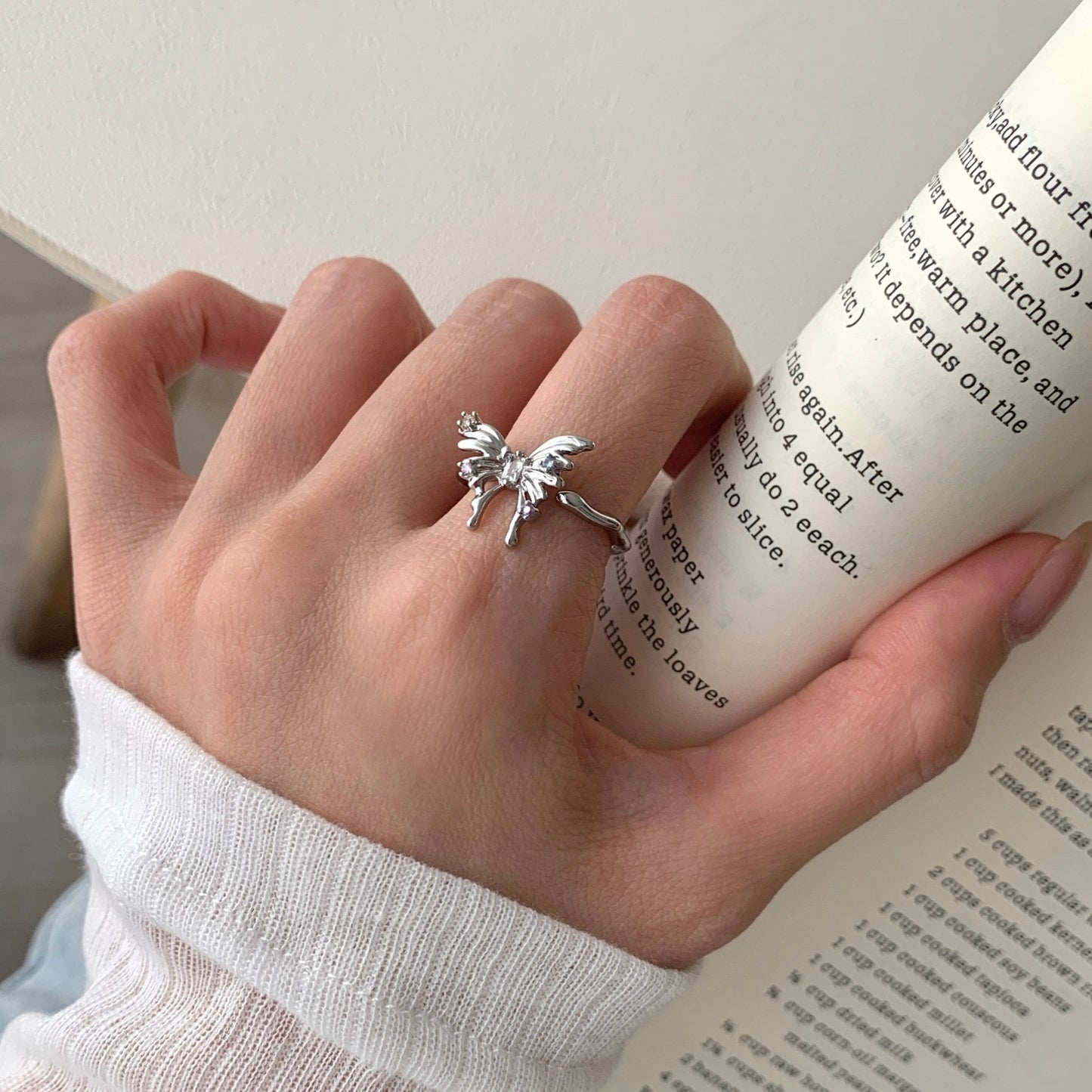 [] Lana Silver Butterfly Ring
