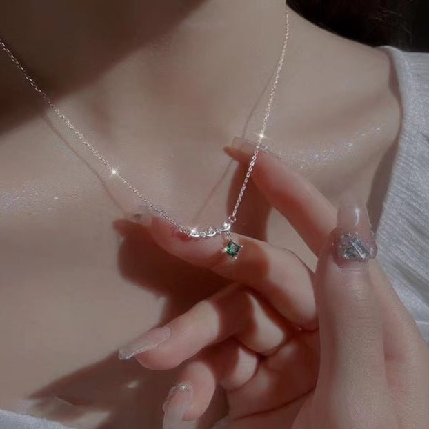 Verdant Emerald Necklace in Silver