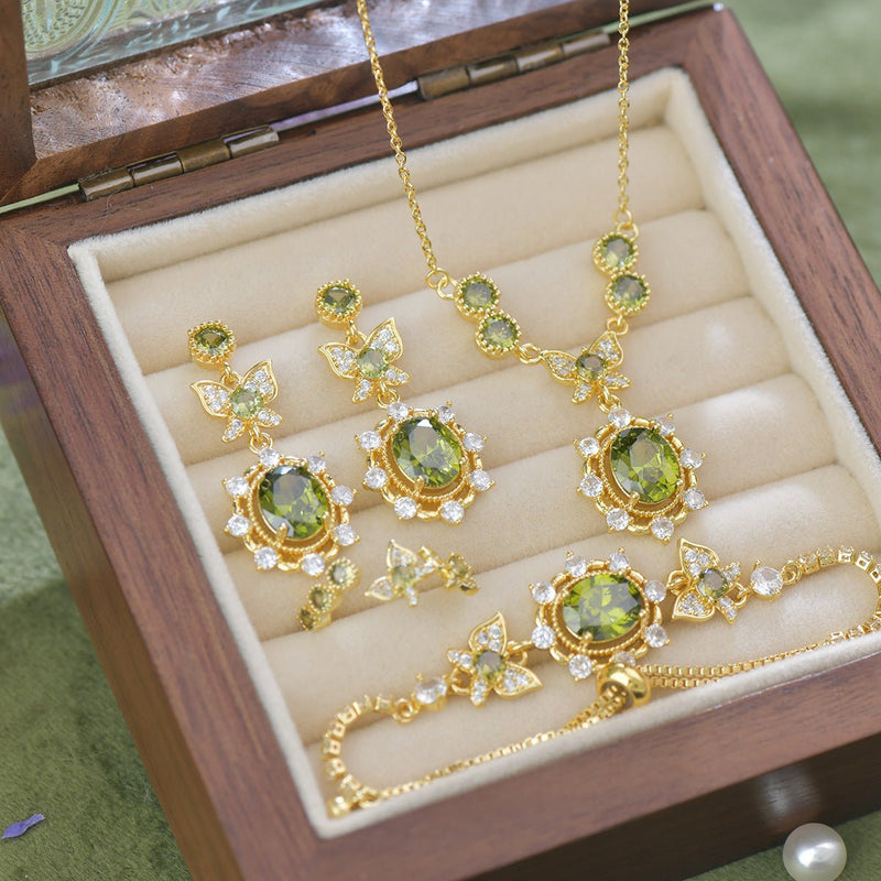 Verdant Flutter Bracelet
