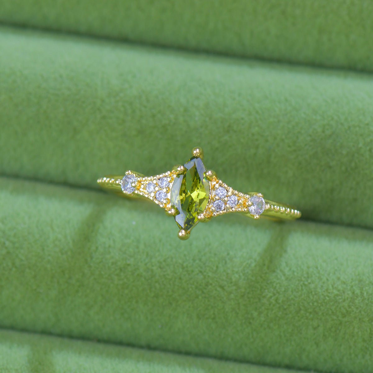 Verde Marquise Muse Ring