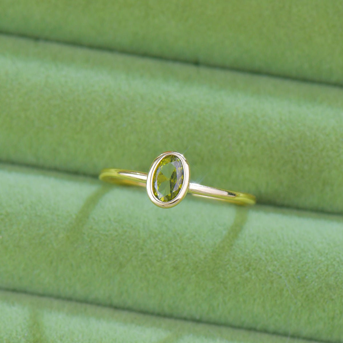 Verde Oval Bezel Ring