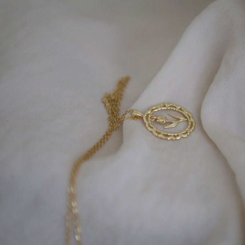 Tulip Necklace