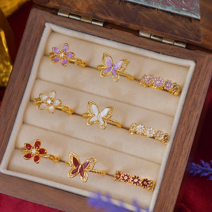 White Daisy Band Ring